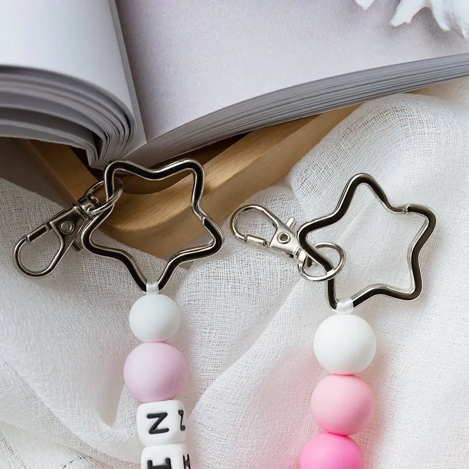 Let's Make Silicone Customize Name Keychain Silicone Beads Key Rings Handmade DIY Personalize Charm Jewelry Car Baby Teethers