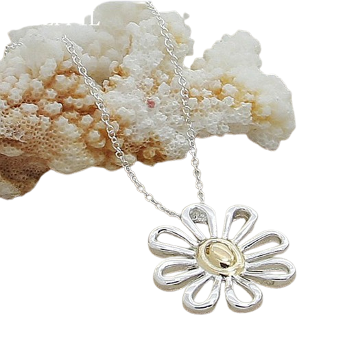 Hemasa 925 Sterling Silver  18 Inch Chain Flower Pendant Necklace For Women Wedding Engagement Fashion Charm Jewelry