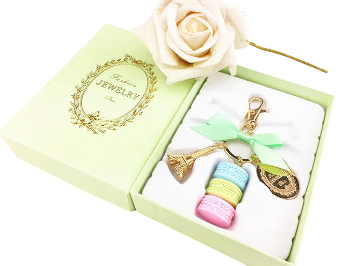 Macaron Eiffel Tower pendant key chains for women girls gold color alloy bowknot bag charm car keychain key ring with gift box