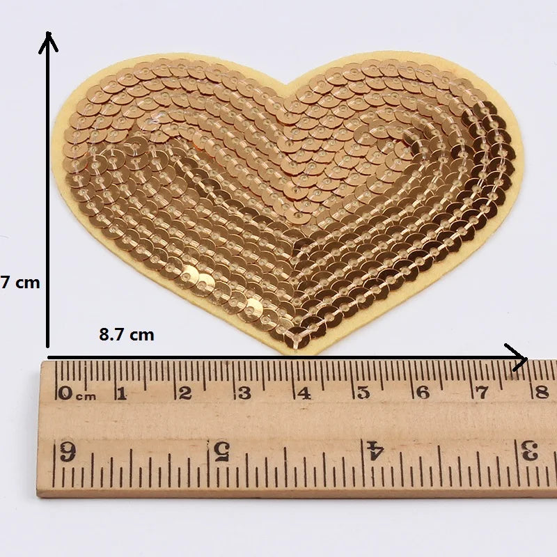 10pcs/lot Sequined Gold Heart Patch Iron On Sew On Hats Shoes Pants Jeans Coats Stickers DIY Fabric Appliques Embroidery Patches