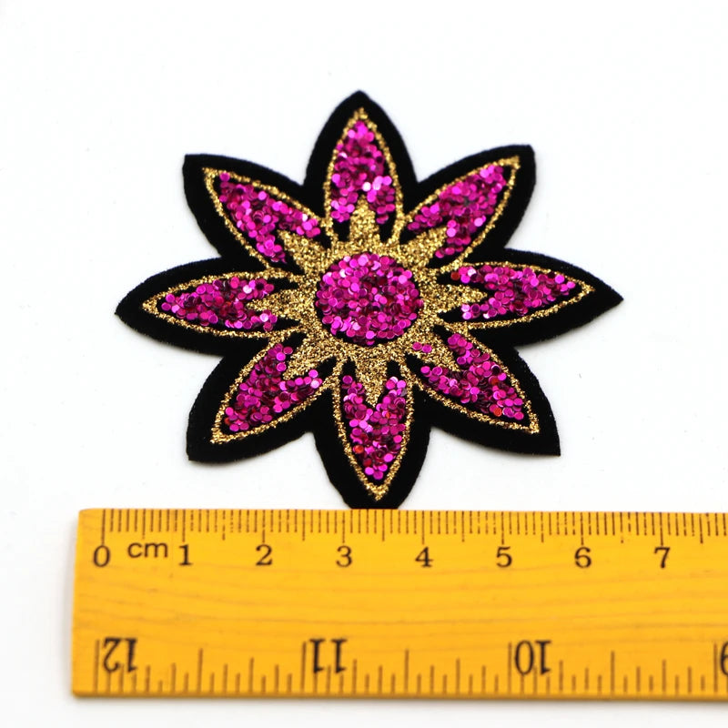 5Pcs/lot 6cm Sequined Rose Red Flower Sticker For Clothes Thermo Badge Appliques  Iron On Patch For Jeans Bags Shirt Diy