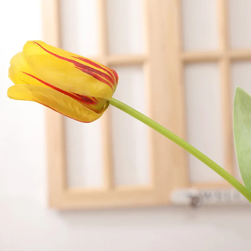 8Pcs Simulation Feel Moisturizing Big Tulip Flower Decoration Home Latex Fake Flower Tulip Wedding Bouquet Photography Props