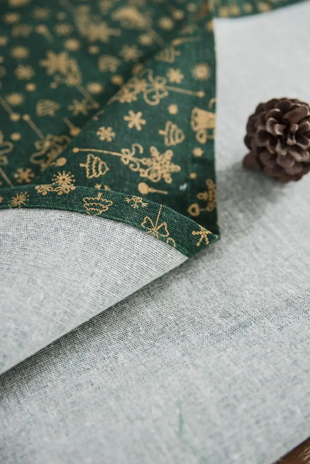 Tejesa Green Tablecloth with Christmas Pattern, Cloth, Pillowcase, Wedding Decoration, Banquet Table Cover