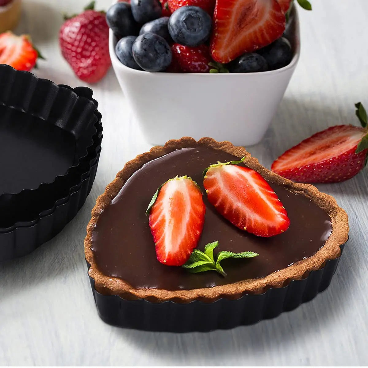 Tejesa 6Pcs Heart Shape Mini Tart Pan Set 4 Inch Nonstick Quiche Pan With Removable Bottom Cake Mold Carbon Steel Tart Tins Baking Tray