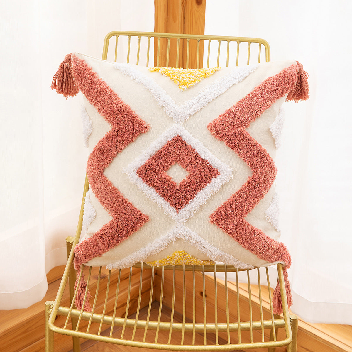 Amazon New Bohemian Geometric Tufted Pillow Case Home Tassel Cushion Homestay Simple Waist Pillow