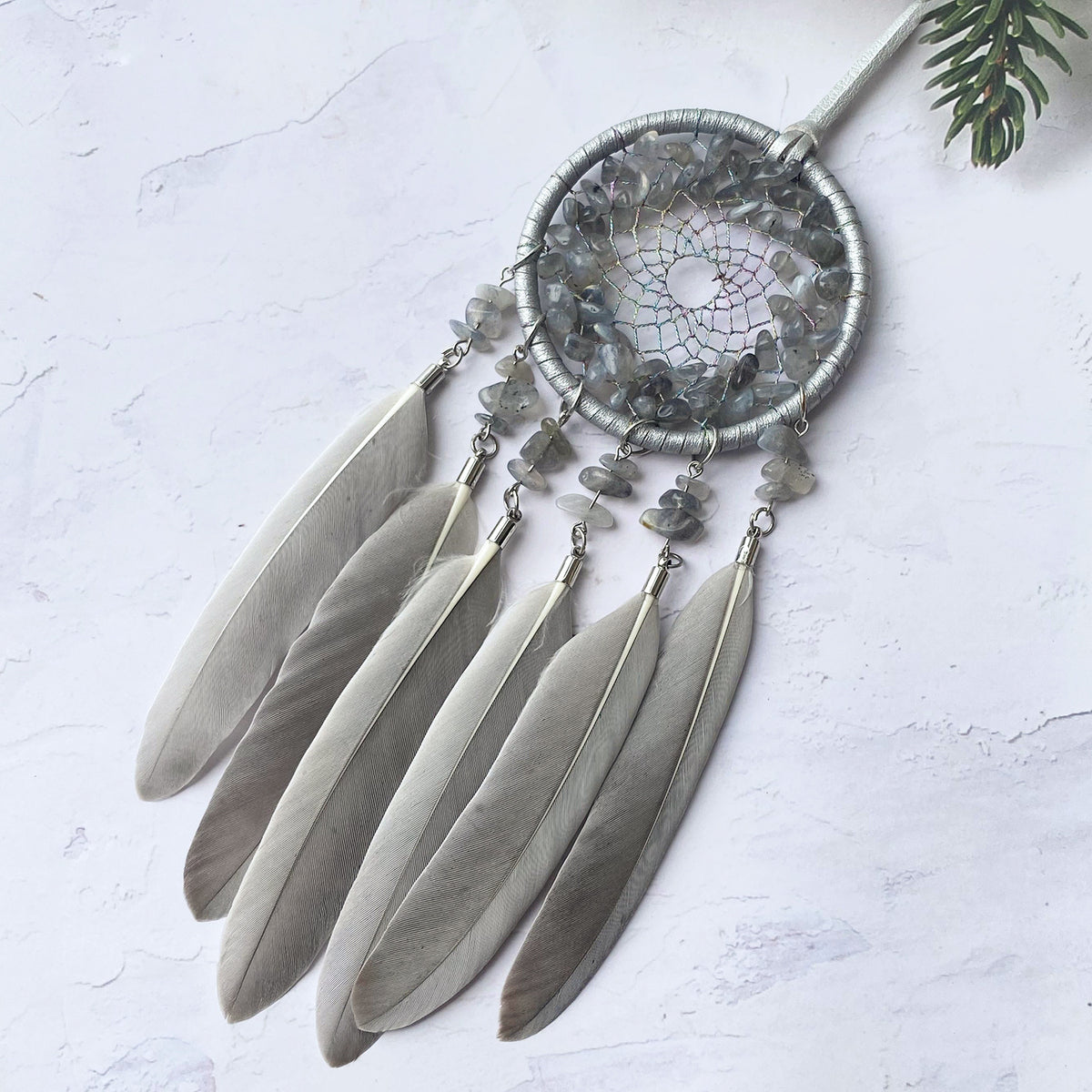Crystal stone car pendant niche high-level sense original ins wind heavy industry car hanging dream net