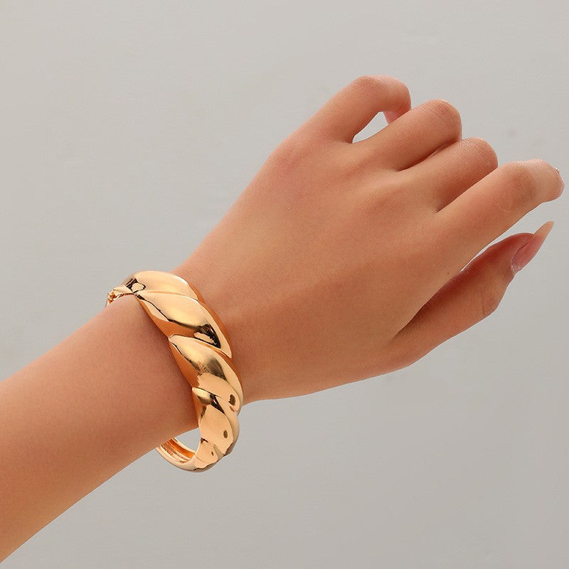 European and American Cross-Border Popular Bracelets Ins Normcore Asymmetrical Wave Pattern Bracelets Metal Glossy Bracelets Women's Jewelry