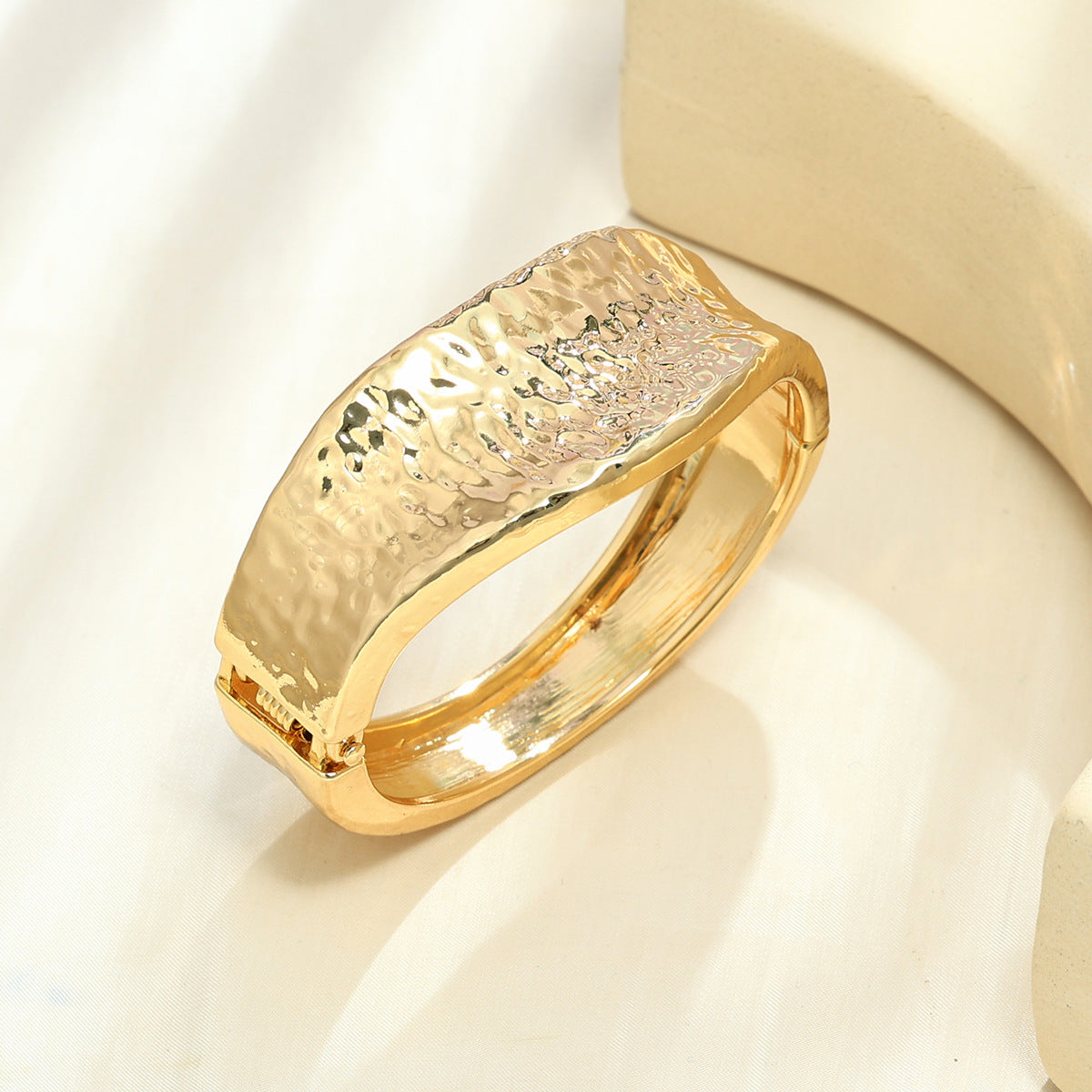 European and American Cross-Border Popular Bracelets Ins Normcore Asymmetrical Wave Pattern Bracelets Metal Glossy Bracelets Women's Jewelry