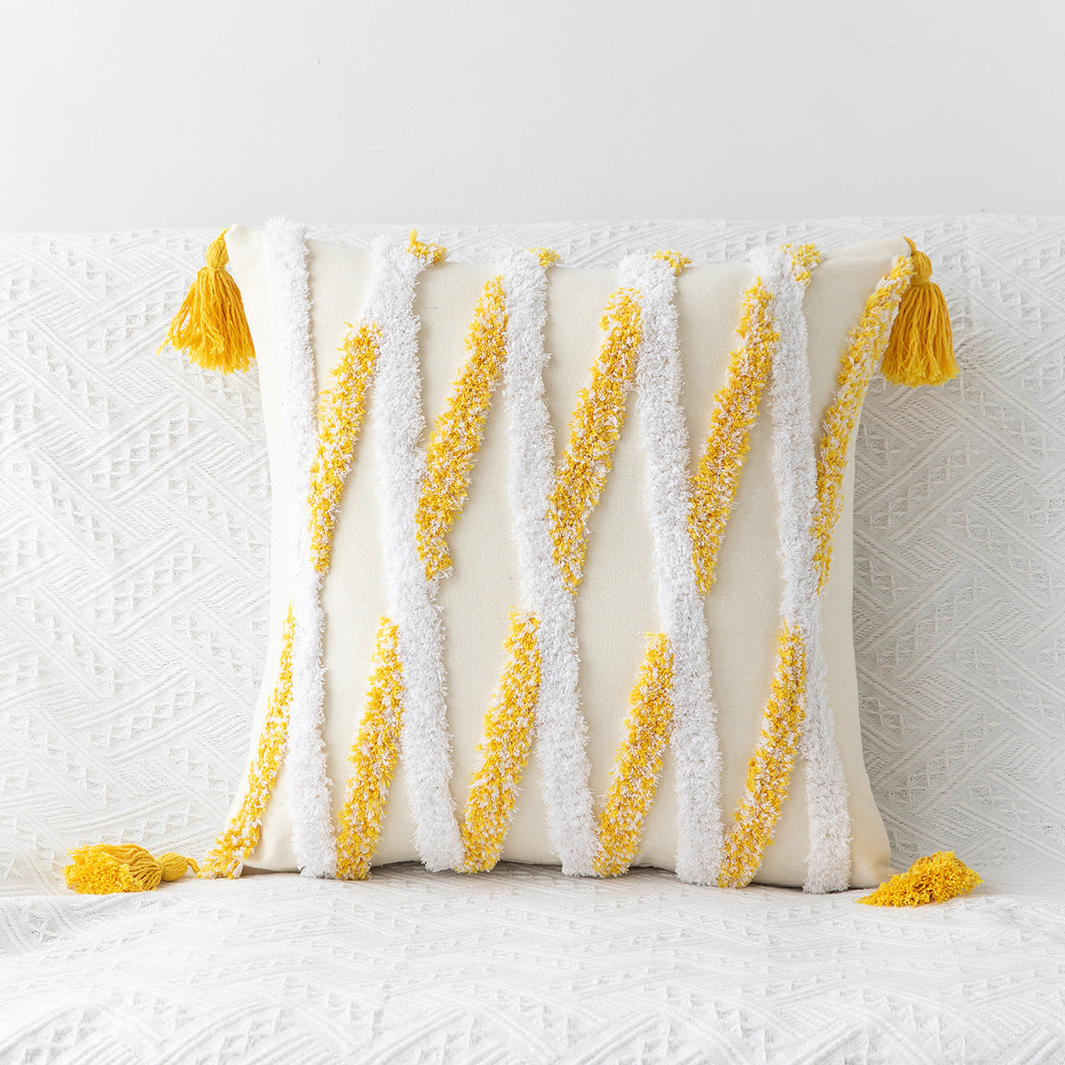 Amazon New Bohemian Geometric Tufted Pillow Case Home Tassel Cushion Homestay Simple Waist Pillow