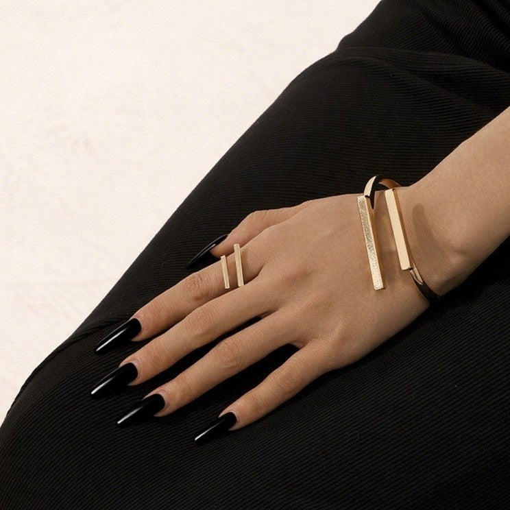 European and American Cross-Border Popular Bracelets Ins Normcore Asymmetrical Wave Pattern Bracelets Metal Glossy Bracelets Women's Jewelry