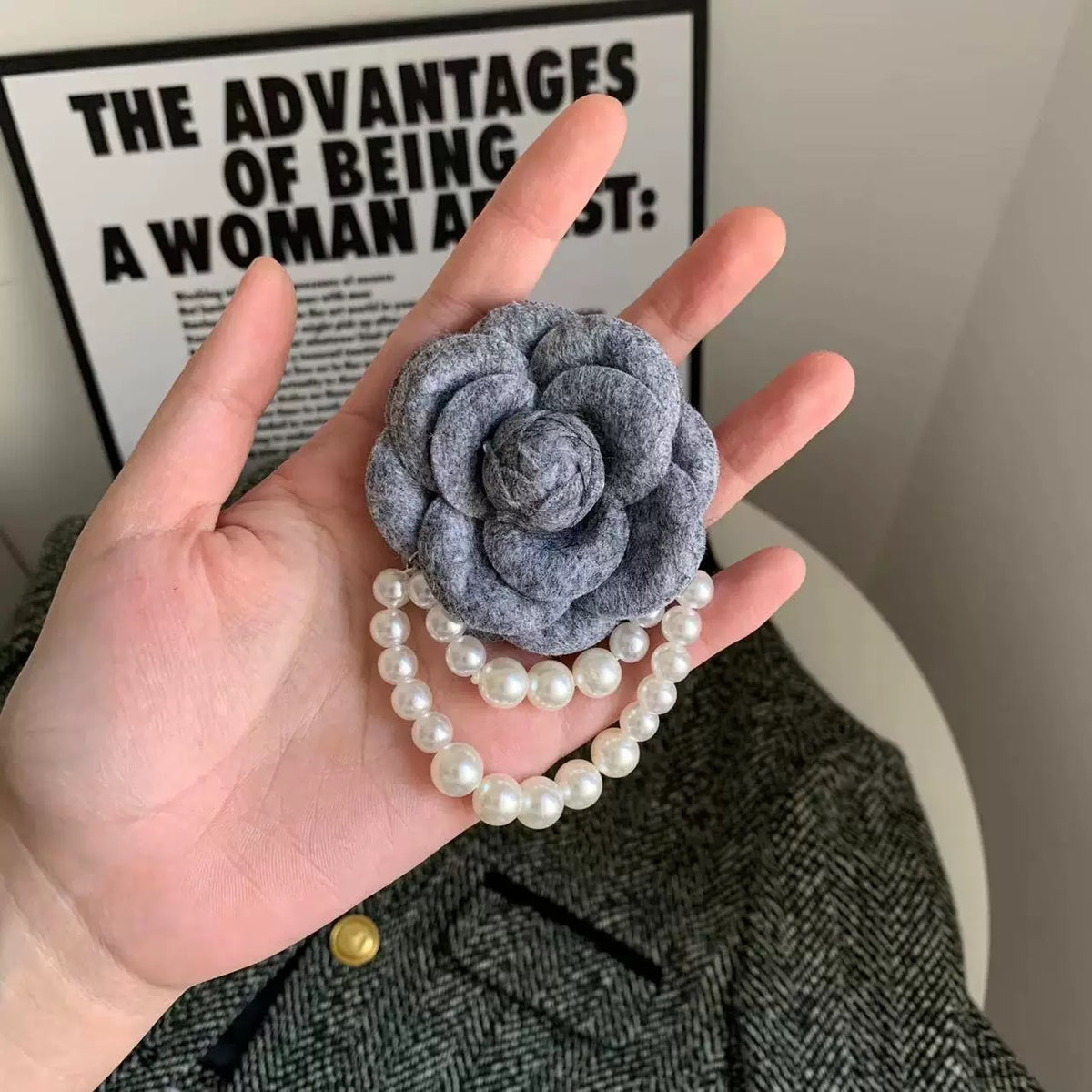 High-End Chanel-Style Camellia Brooch for Women, Fashionable Fabric Flower Pin, Unique Clothing Collar Accessory