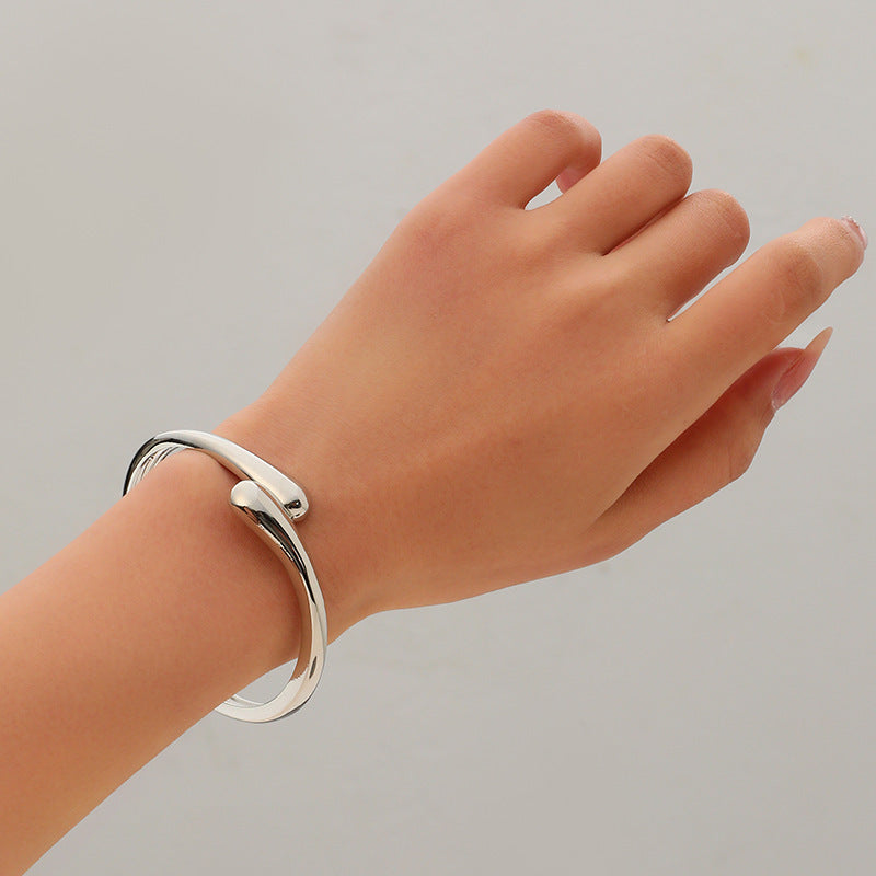 European and American Cross-Border Popular Bracelets Ins Normcore Asymmetrical Wave Pattern Bracelets Metal Glossy Bracelets Women's Jewelry