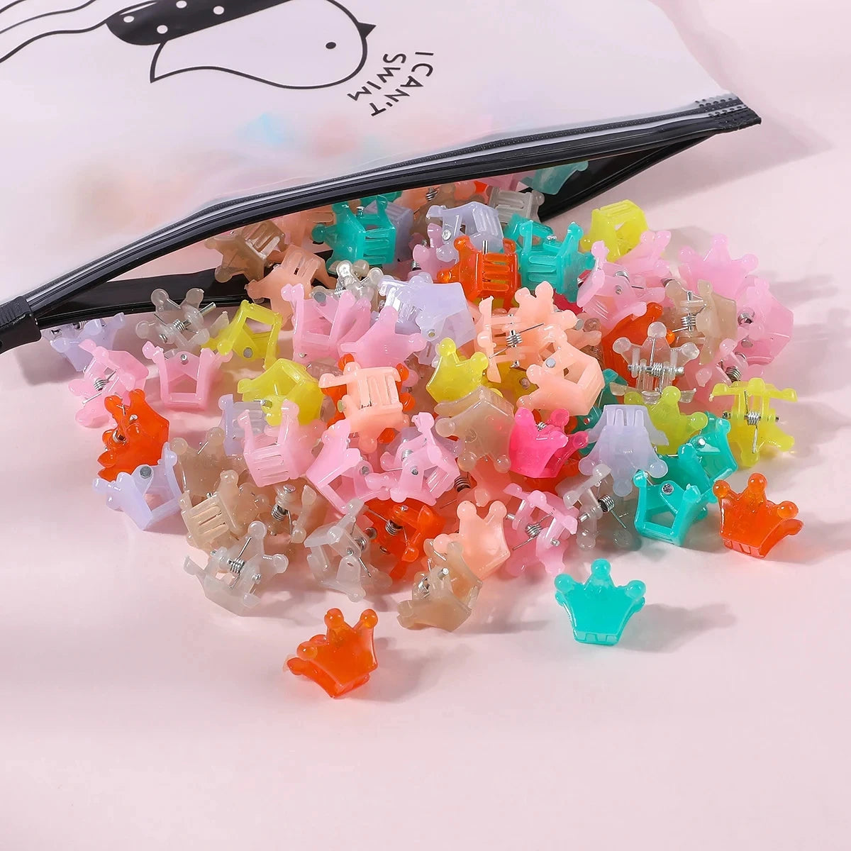 50pcs Girls Small Hair Claw Clips Colorful Plastic Clips Hairpin Flower Heart Mini Multi-Shape Hair Claw Kids Hair Accessories