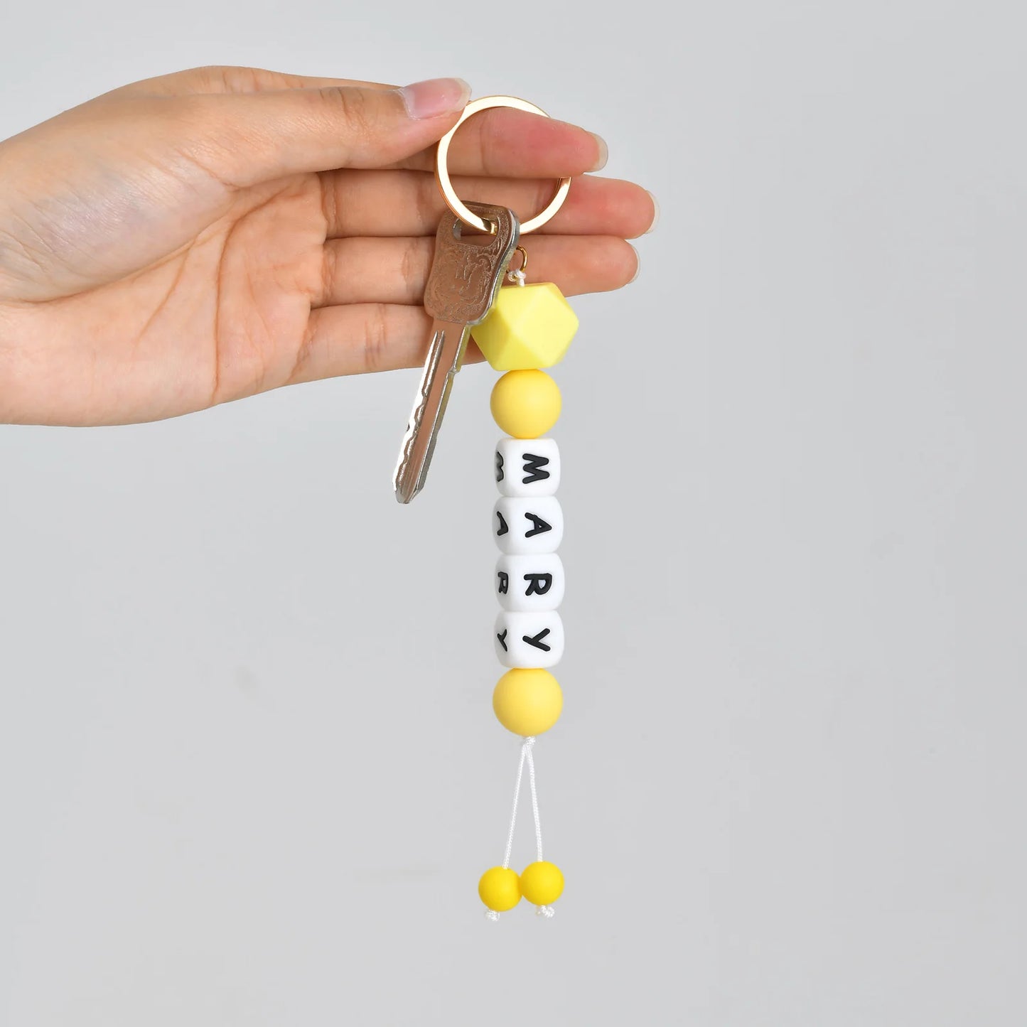 Hemasa Personalized 2-8 Letters Name Leopard Silicone Bead Keychain/ Fashion Bag Pendant Charm