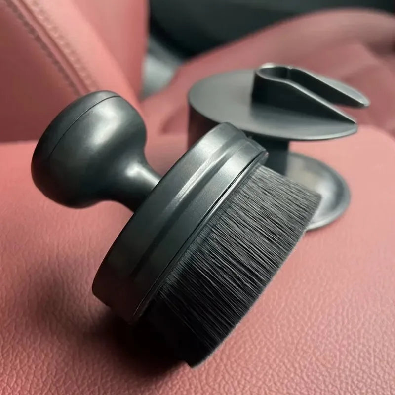 Hemasa Portable Car Tire Shine Applicator Brush Tire Dressing Brush Applicator with Seal Cover, High Density Car Detailing & Tire Brush