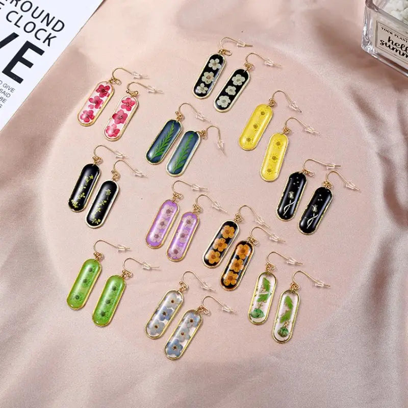 Elegant Pressed Flower Earring For Women Sweet Real Flower Natural Earrings Creative Handmaking Epoxy Resin Flower Earrings 2024