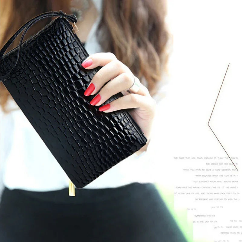 Hemasa Crocodile Pattern  Wallet Litchi Grain Coin Purse Female Bag Wrist Bags Zipper Phone Pocket Credit Card Holder