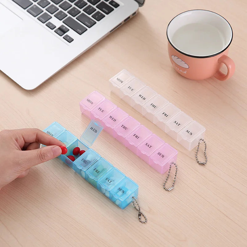 1PC/2PCS Mini Rectangular Pill Box Portable Transparent Seven Bars Moisture-Proof Pill Box Seven Days A Week
