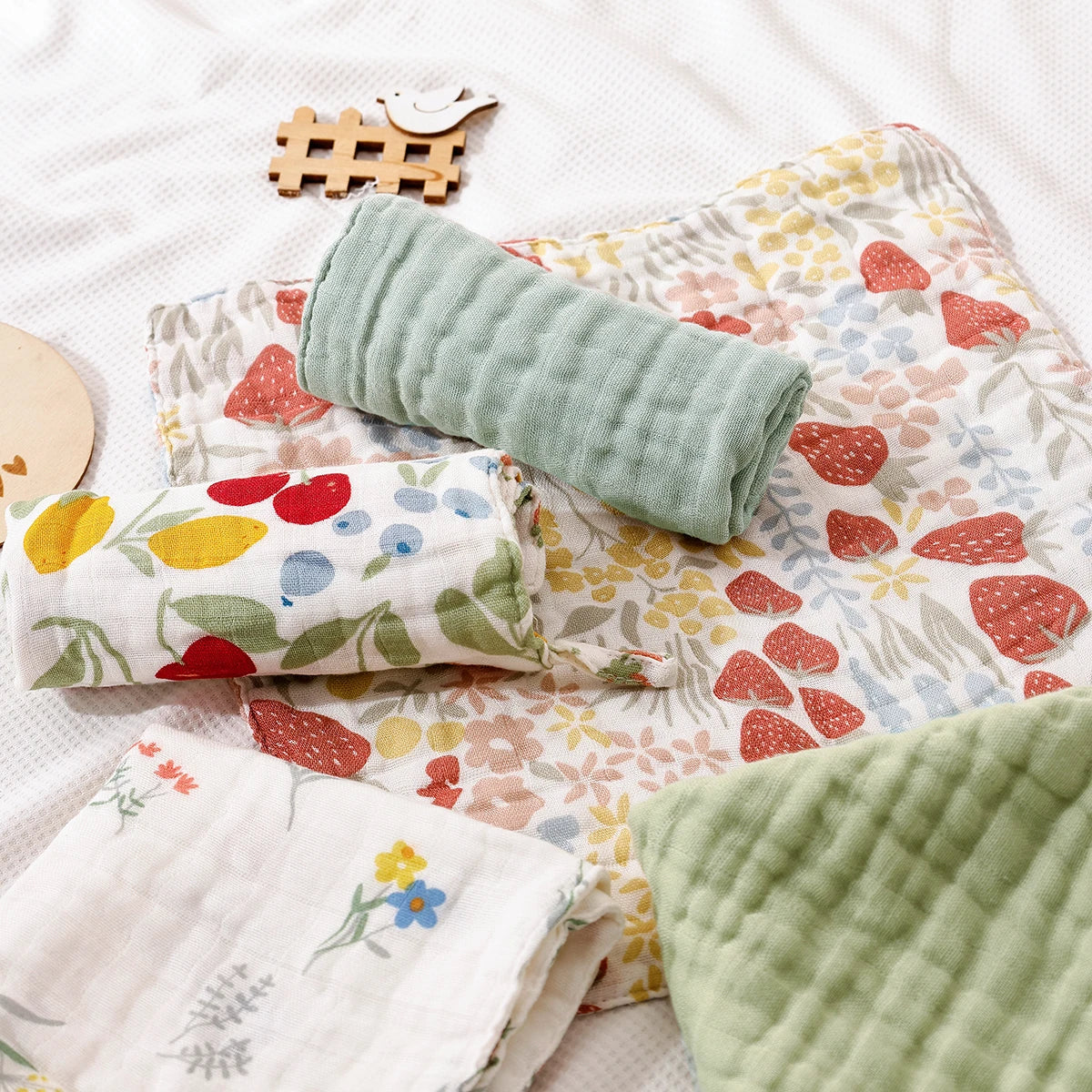 Tejesa 5pcs Pack Bamboo Cotton Breathable Baby Muslin Towel New born Burp Cloth