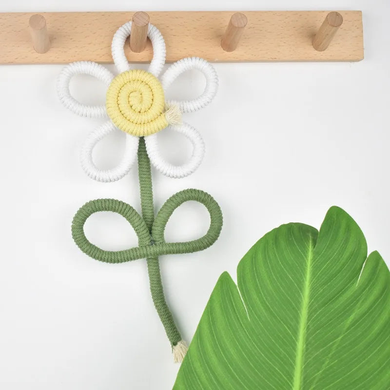 Bohemian Handwoven White Daisy Flower Wall Decor INS Style Nordic Macrame Flower Ornaments Home Kids Room Nursery Decor
