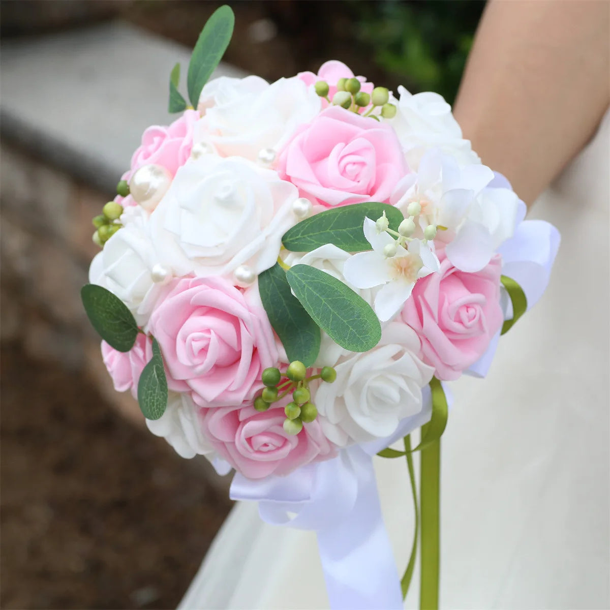 YeeNanee Wedding Gold Hoop Bouquet for Bridesmaids Floral Rose Eucalytpus Metal Ring Wreath Bridal Shower Ceremony Decoration