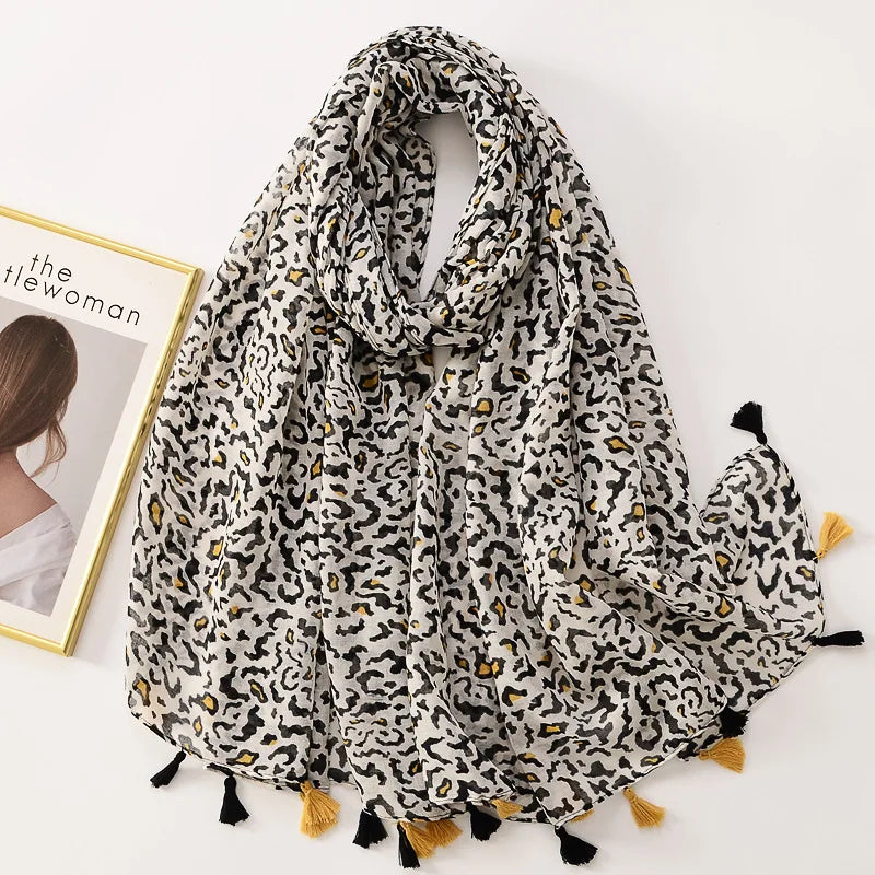 Elegant Woman Shawl Fashion Design Tassel Cotton Scarf Muslim Hijab Scarfs Floral Print Ladies Scarves For Beach Party Bandana