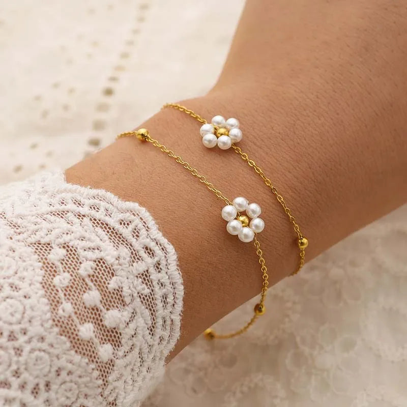 Stainless Steel Gold Color Pearl Flower Necklace For Women Elegant Imitation Pearl Handmade Beaded Necklaces Wedding Jewelry