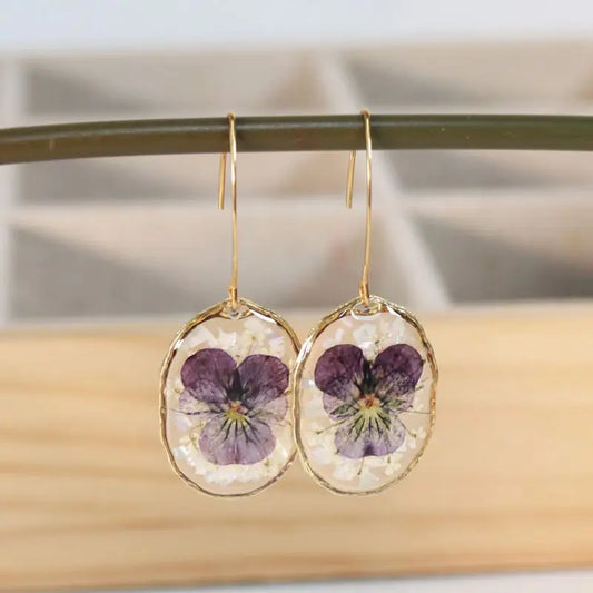 Creative Natural Flower Earrings Women Elegant Purple Petal Earring Cute Epoxy Resin Floral Earrings Statement Jewelry Wholesale