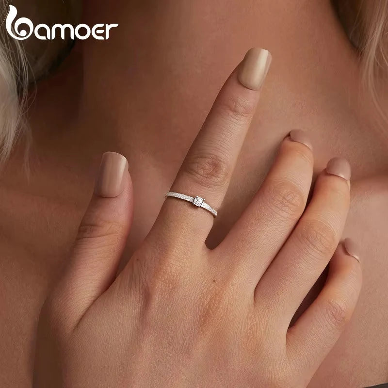 BAMOER 925 Sterling Silver Round Cut Solitare Moissanite Engagement Ring for Women, White Gold Plated Wedding Band Promise Rings