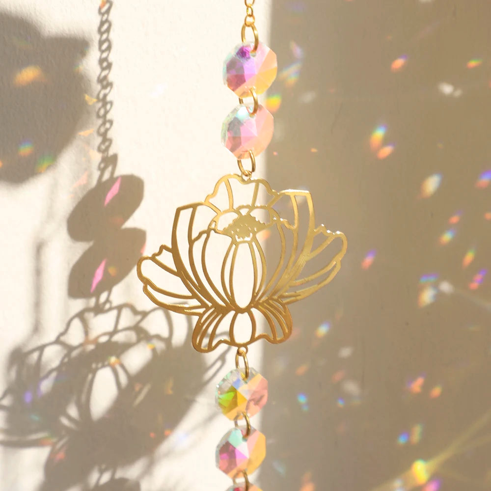 Hemasa Sun Catcher Crystal Lotus Hanging Crystals Stained Glass Suncatcher Outdoor Decor Rainbow Maker Prism Chakras Garden Decoration