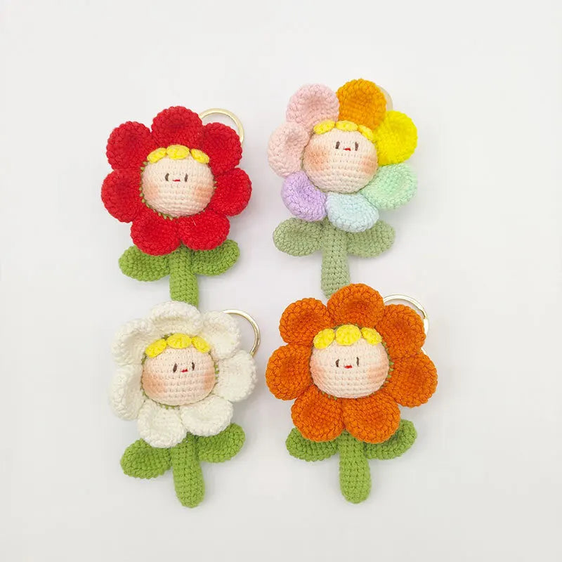 Cute Flower Doll Crochet Keychain For Bag Pendant Handmaking Knitting Smiling Flower Keychain For Car Keys Accessories Wholesale