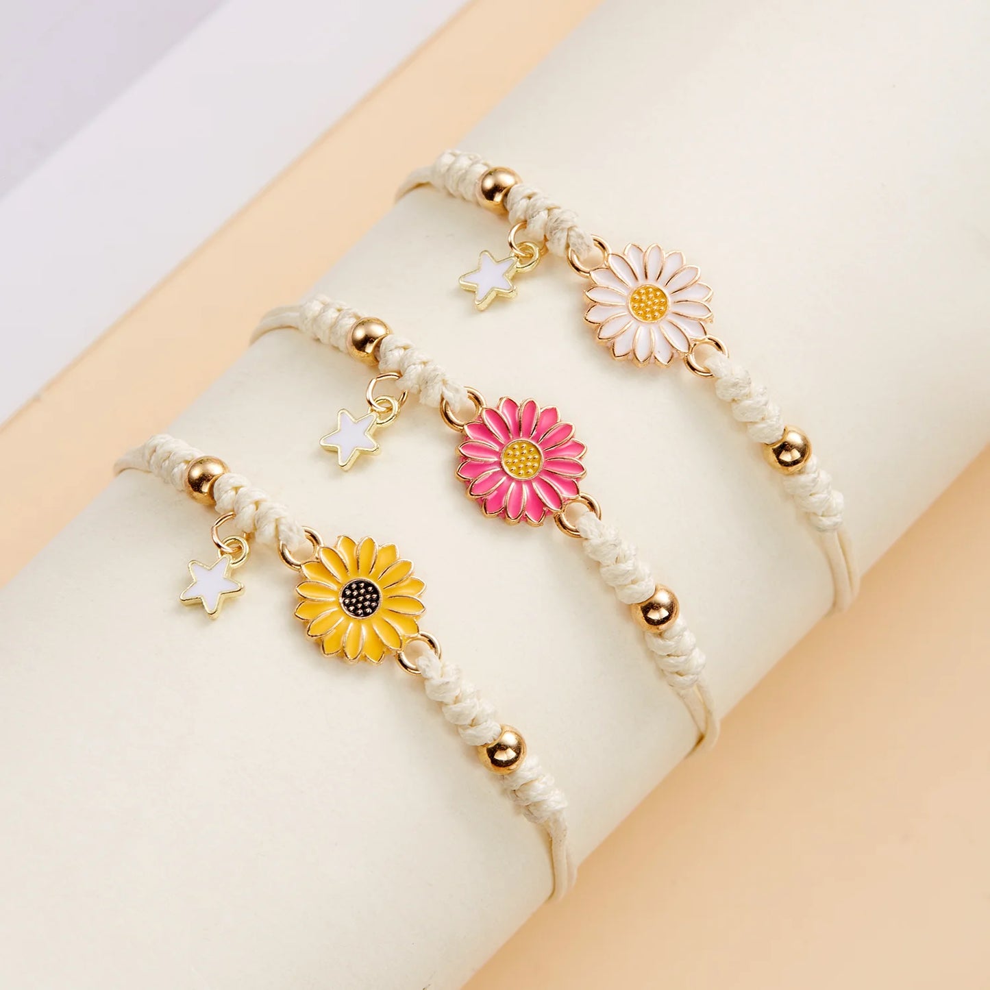 Hemasa Boho Handmade Star Flower Daisy Bracelet for Girl /Women/ Strap Rope Bracelet