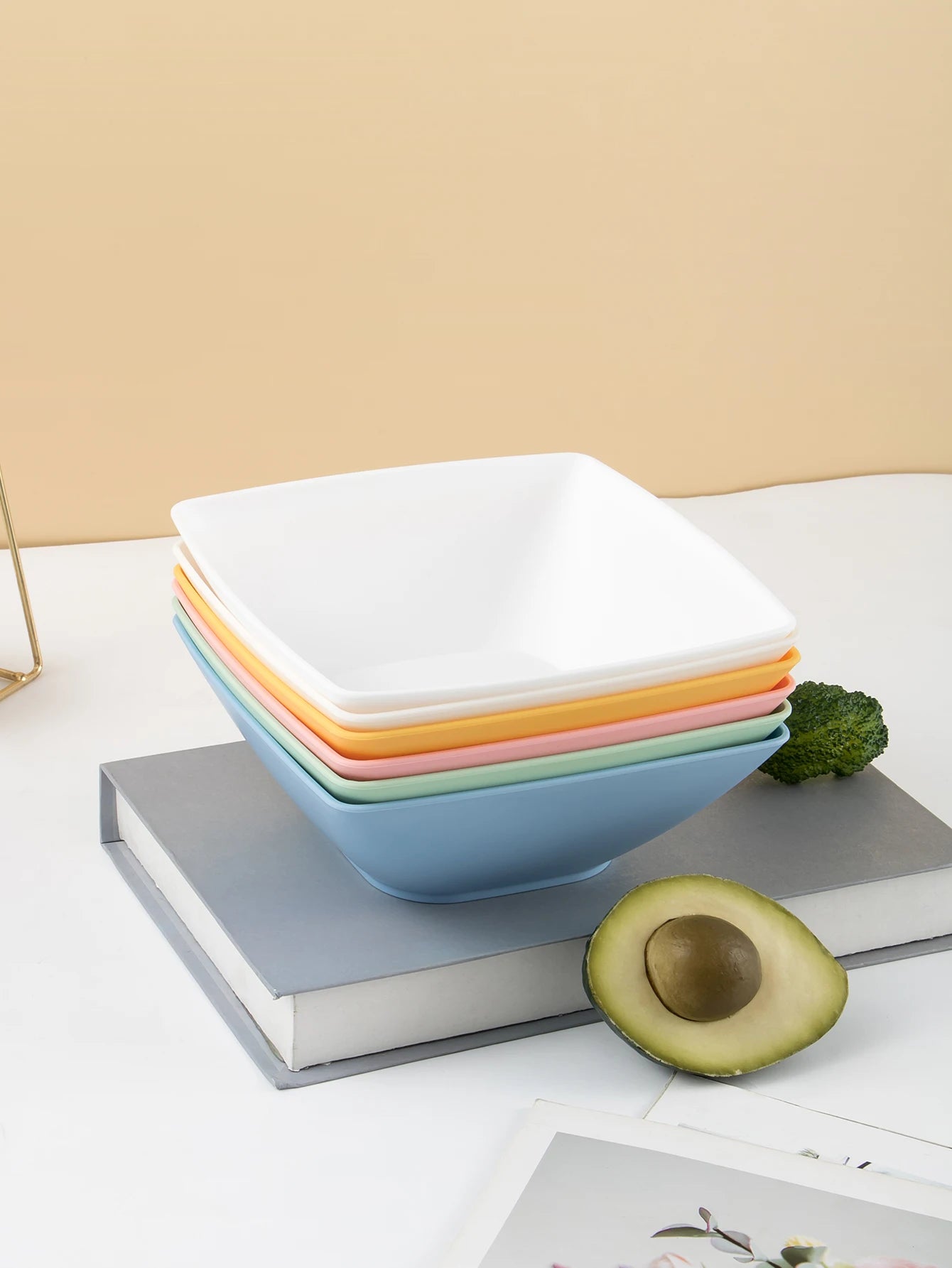 Tejesa 6pcs Large size plastic square bowls reusable household plastic tableware can be used for soup noodles oatmeal salad