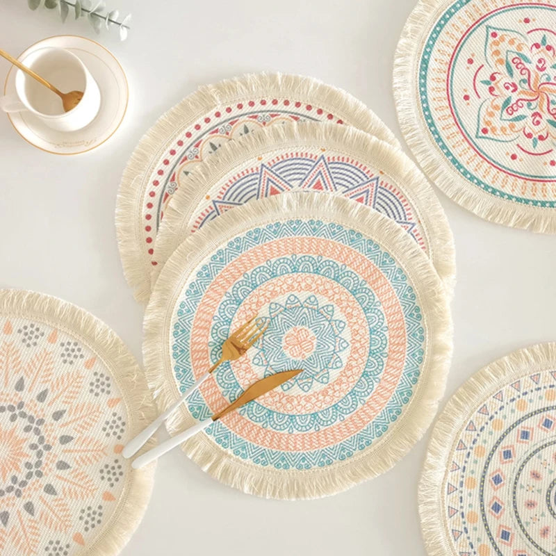 Hemasa Bohemian Round Placemats Simple Handwoven Jute Placemats Coasters(set of 4)