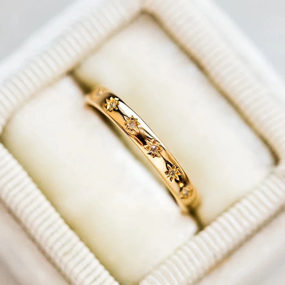 Huitan Korean Style Simple Metal Rings for Women Inlaid Shiny CZ Stone Daily Wearable Accessories Versatile Girls Finger Jewelry