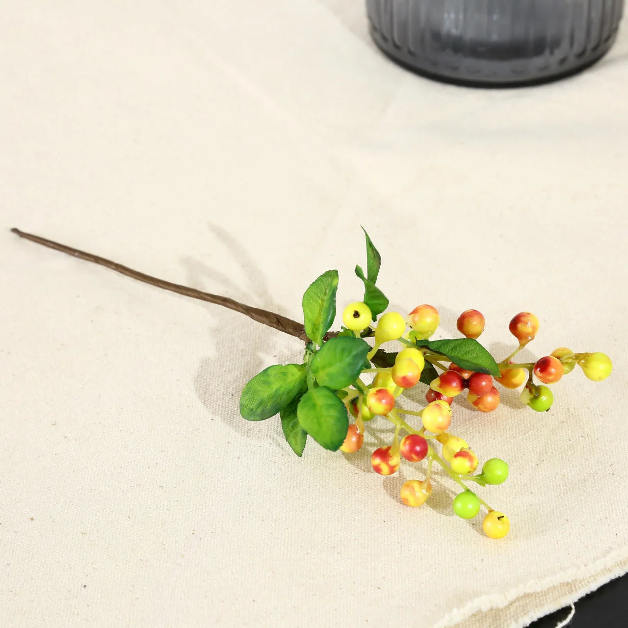 YeeNanee 10pcs Christmas Red Berries Stem Artificial Blueberry for DIY Crafts Xmas Home Party Table Centerpieces Vase Decoration