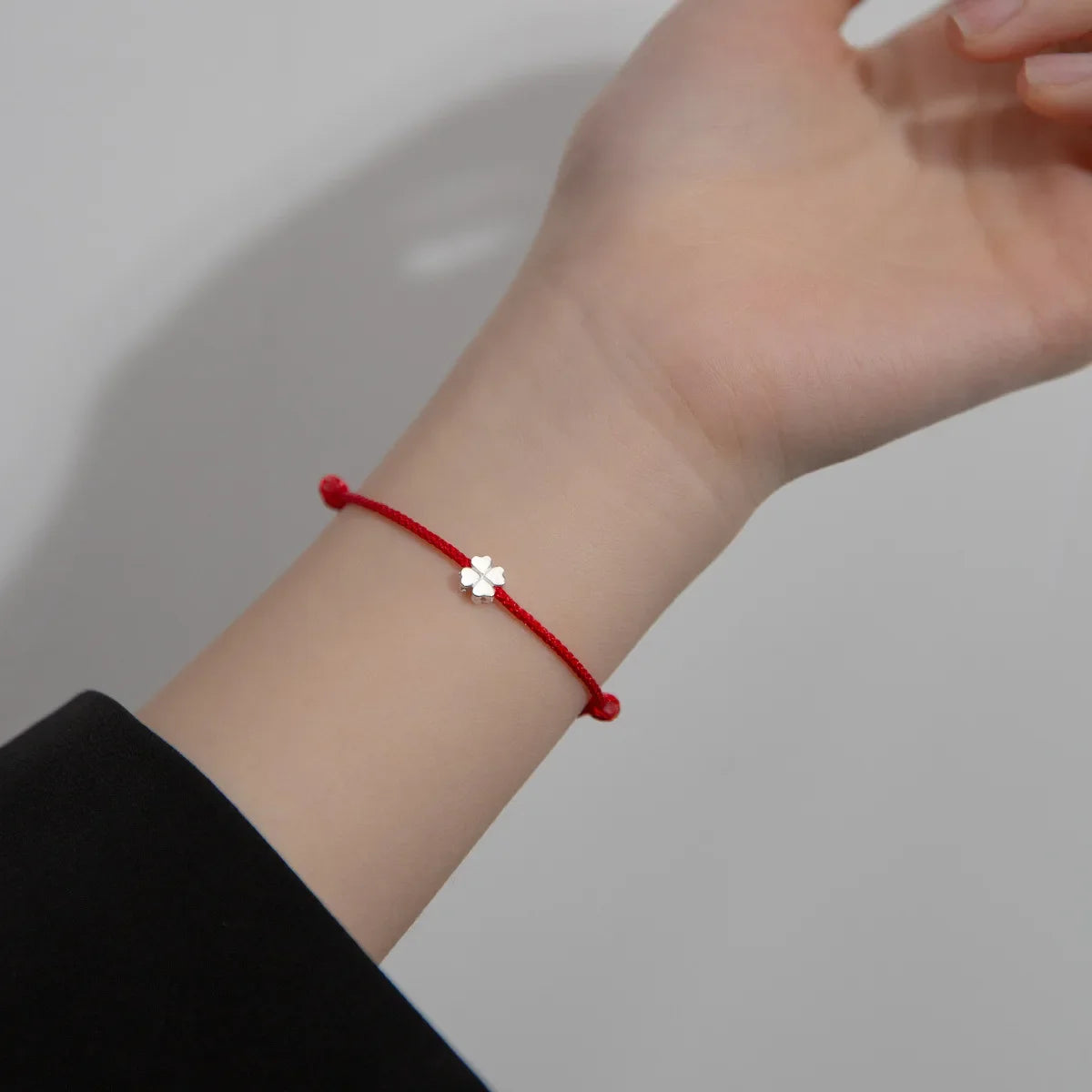 SOFTPIG Real S925 Sterling Silver Red Rope Clover Adjustable Charm Bracelet for Women Classic Fine Jewelry Plant Accessories