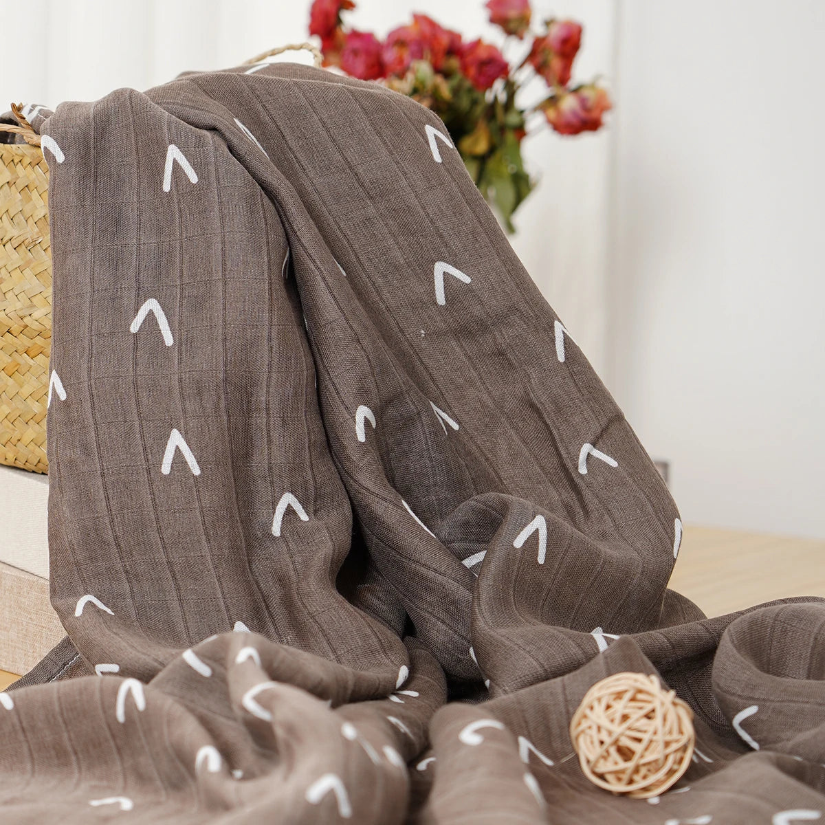 Tejesa Bamboo Cotton Baby Muslin Swaddle Blanket Newborn Bath Towel Infant Wrap