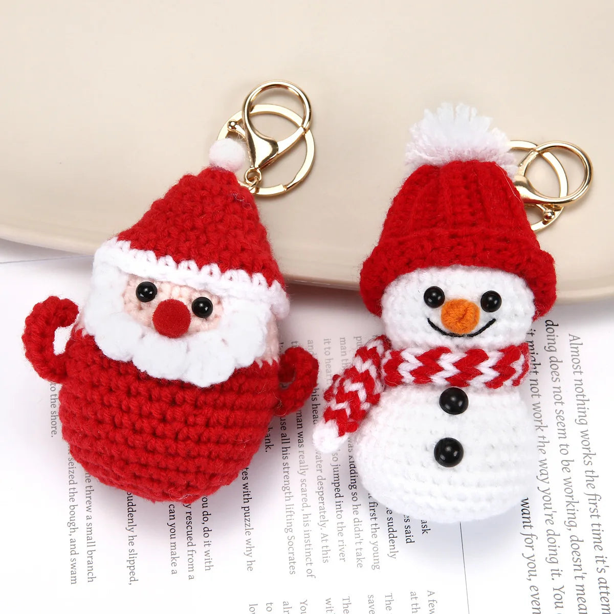 Hemasa Crochet Christmas Snowman Key ring /Knitting Christmas Key Chain for Girls