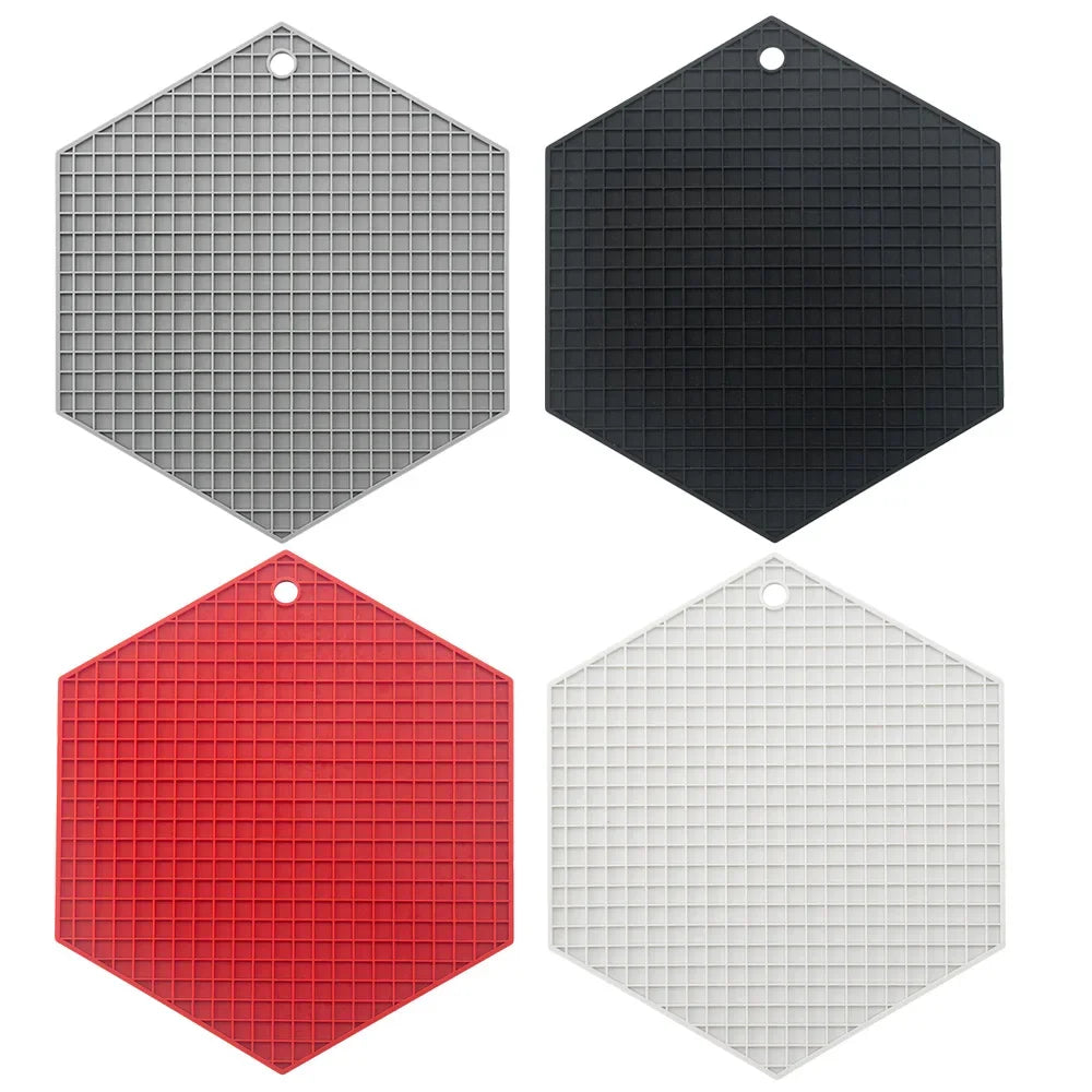 Hemasa 4Pcs Heat Resistant Silicone Mat Drink Cup Coasters / Insulation Non Slip Pot Holders