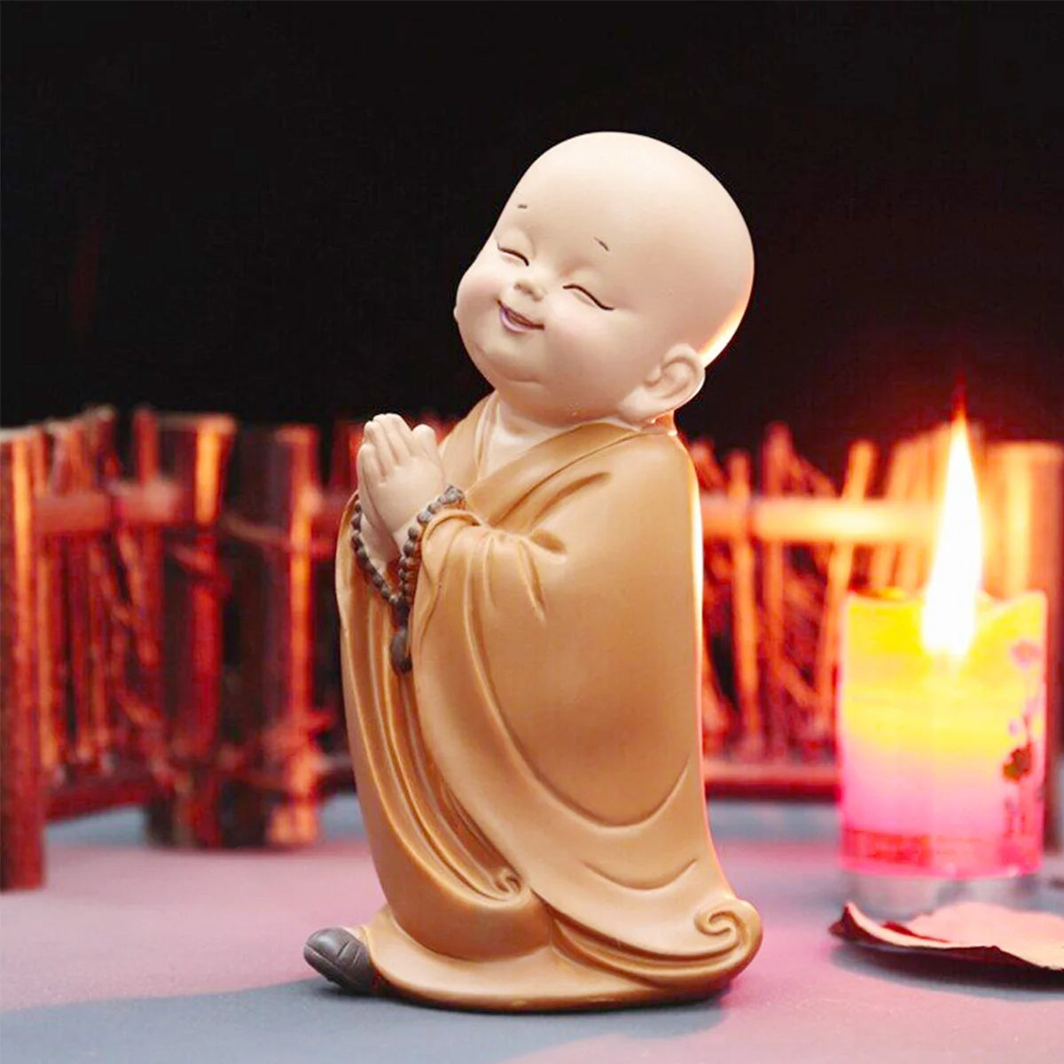 Little Monk Figurine Mini Monk Statue Cute Buddha Creative Monk Ornament Resin Miniature Craft for Home Desktop Decoration