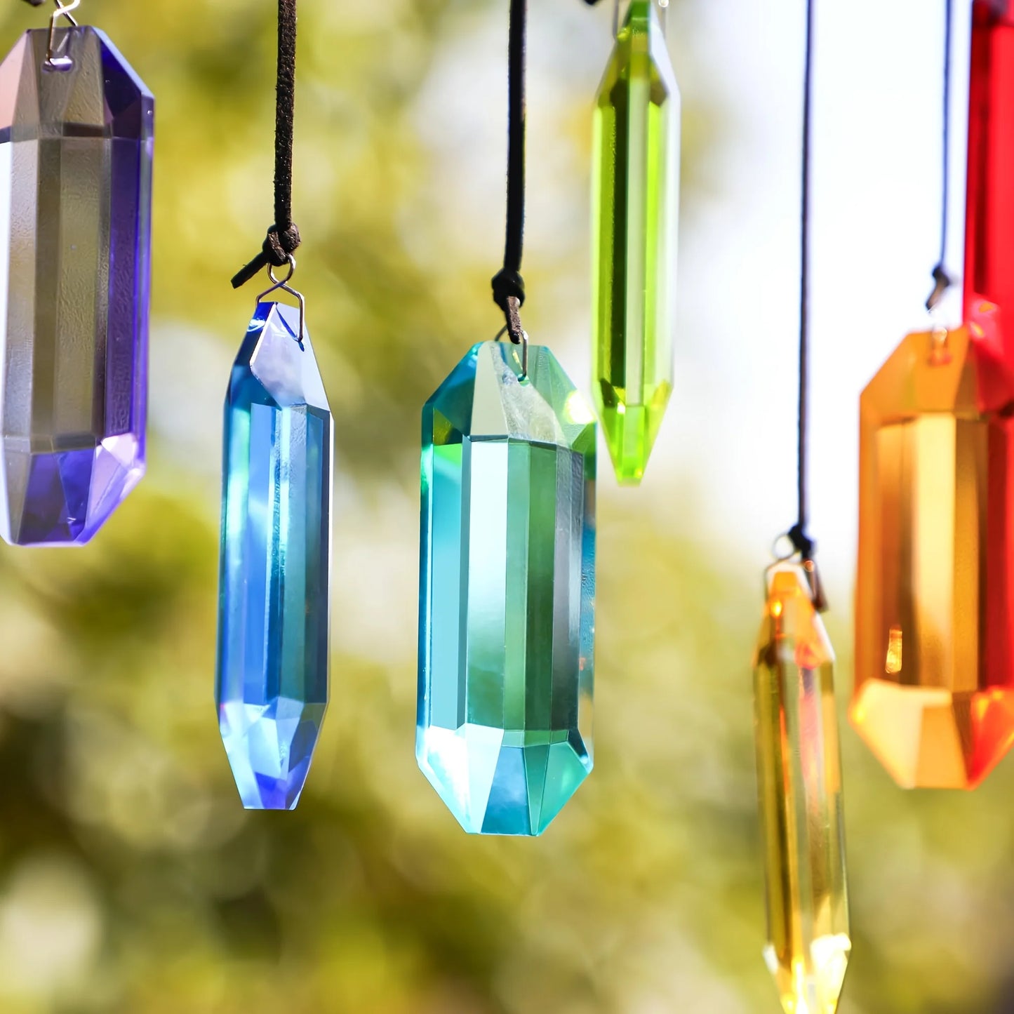 Tejesa 7pcs Crystal Suncatcher Prisms 3'' Indoor Window Hanging Ornament Rainbow Glass Prism Sun Catcher Decor for Home Garden Healing