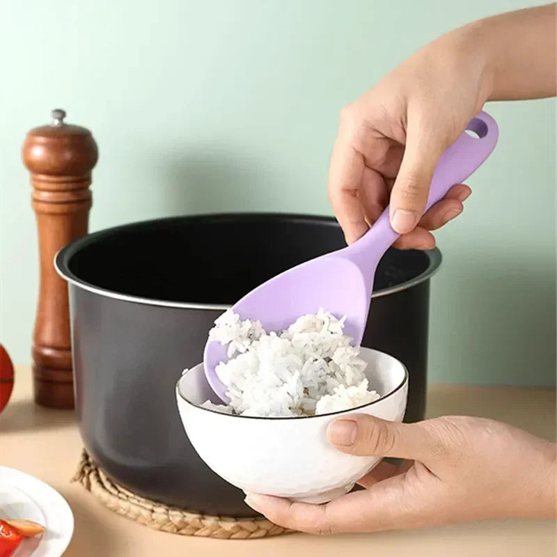 Hanging Silicone Rice Spoon Kitchen Ladle Non-stick Saucepan Electric Rice Cooker Cooking Scoop with Holes Household Items