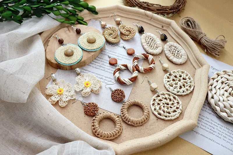 New Fashion 2024 Handmade Bohemian Geometric Wooden Big Hollow Out Square Rattan Straw Weave Drop Earrings for Women