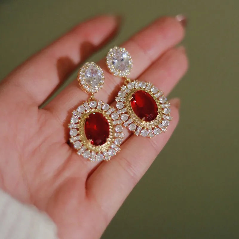 Tejesa Huitan Unique Oval Red Cubic Zirconia Drop Earrings Luxury Gold Color Accessories for Women Anniversary Party Statement Jewelry