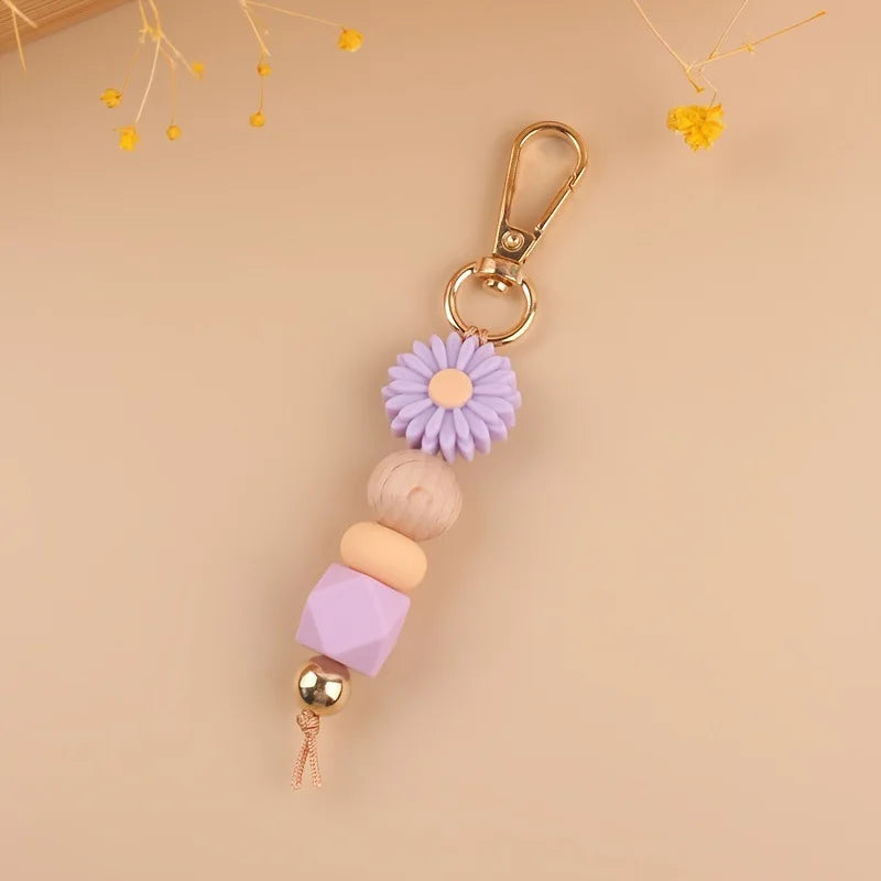 Daisy Silicone Beaded Keychain Handmade Wood Beads Key Chains For Women Girls Car Bag Pendant Key Accessories Keyring Gift