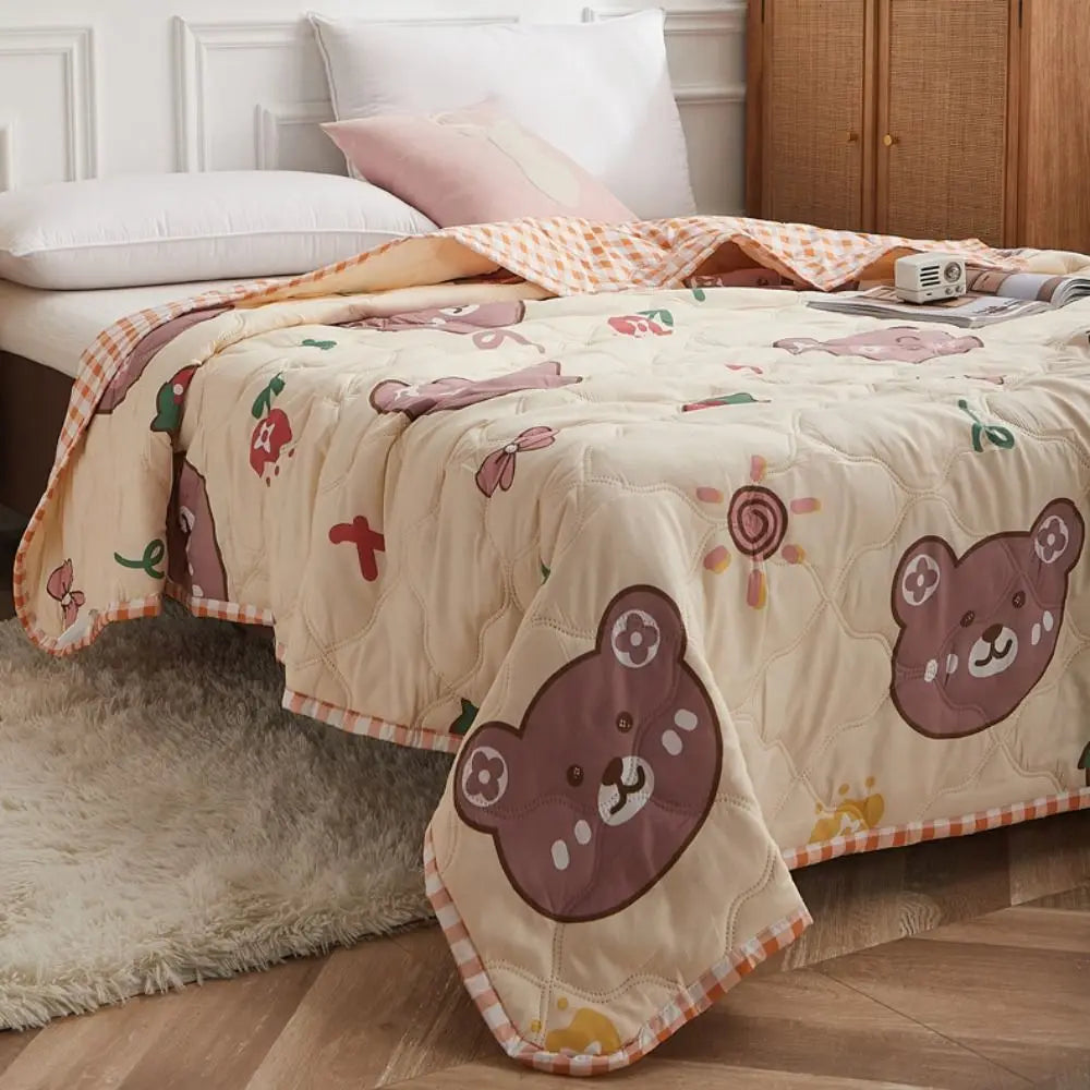 Hemasa  Cute Washable Printed Summer Quilt Soft Comfortable Thin Wadding Blanket
