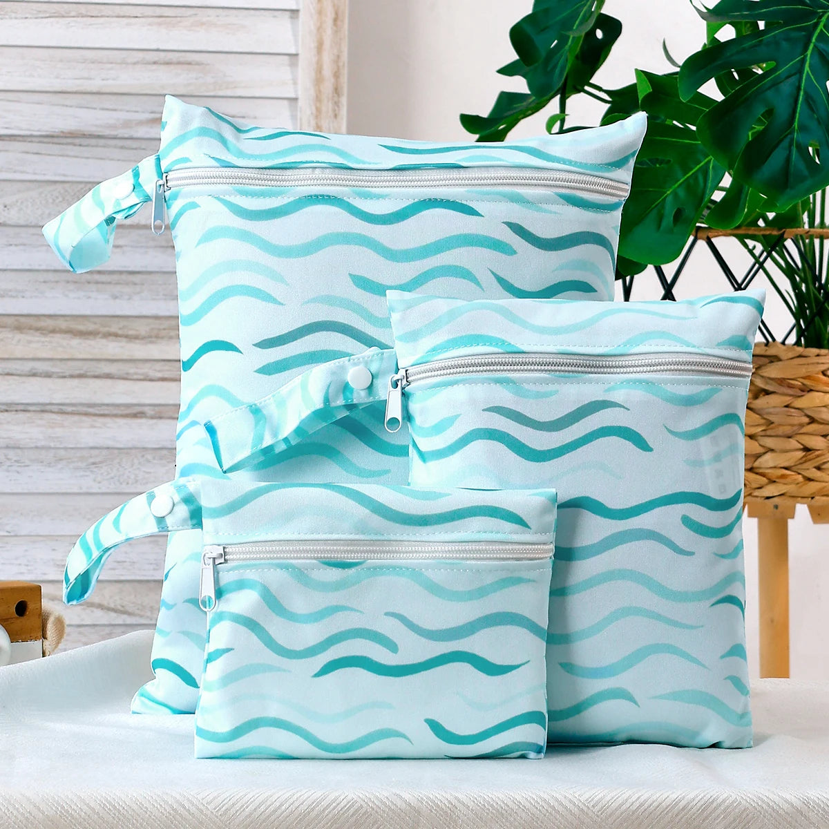 Tejesa  3pcs Set Washable Reusable Baby Blanket Storage Bag Easy Carry Multifunctional Travel Bag