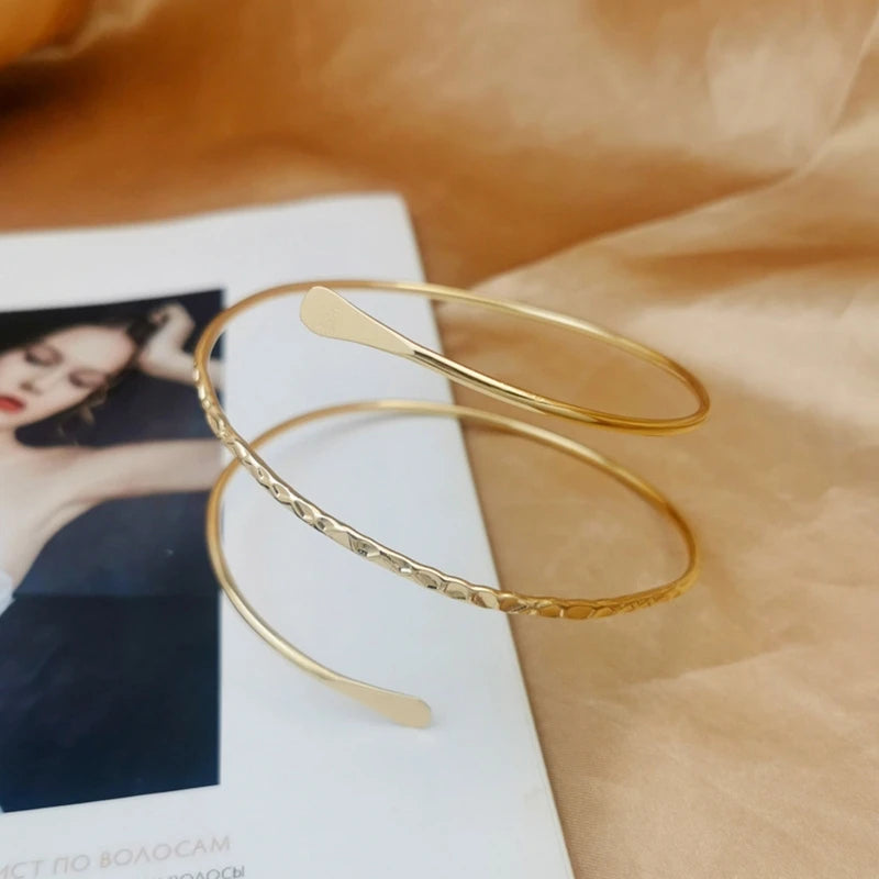 Upper Arm Bracelet Metal Coil Swirl Spiral Shape Armband Cuff Fashion Simple Arm Bangle Armlet Adjustable for Women Girl