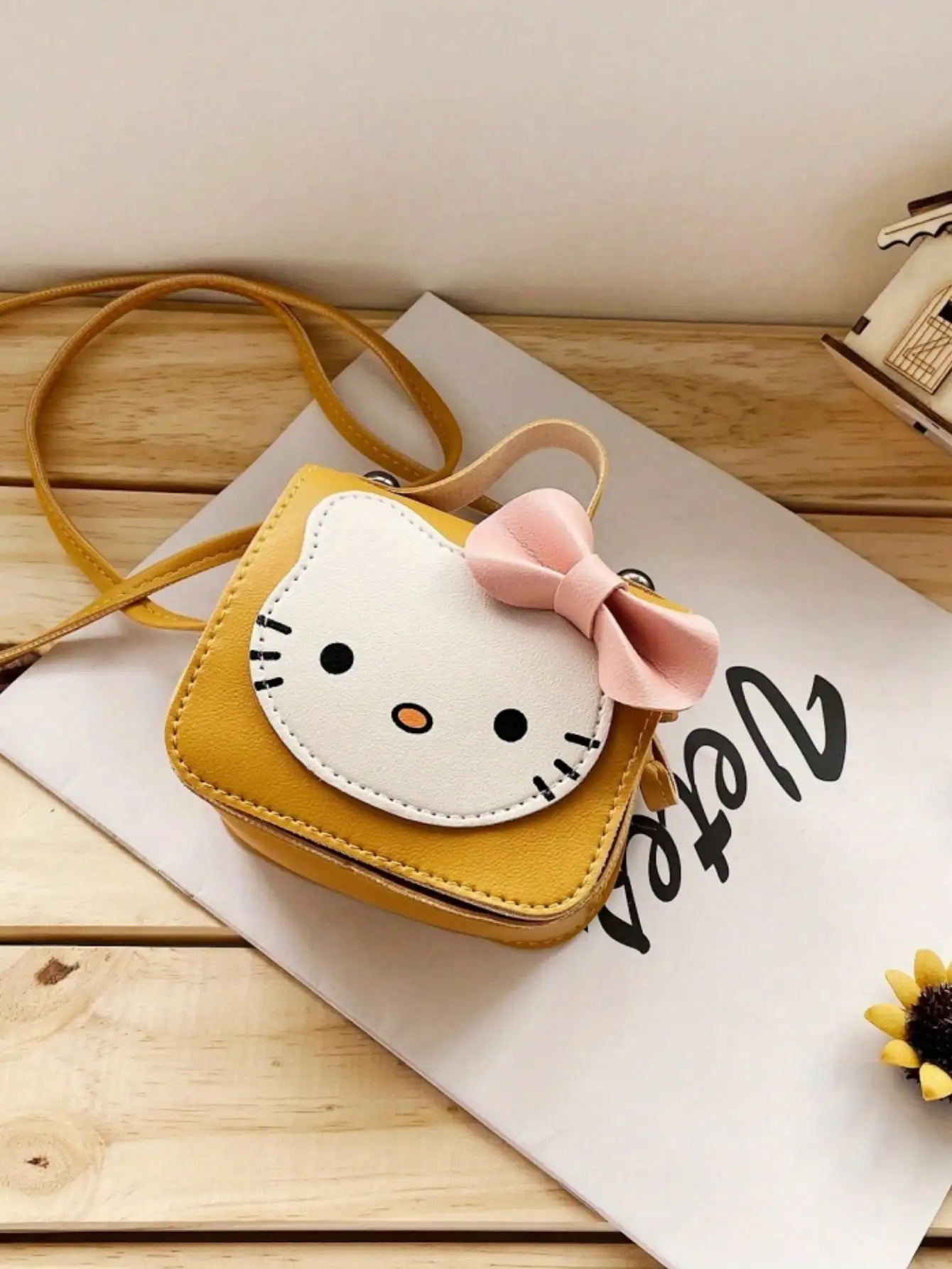 MINISO Cartoon Insulated Cinnamon Dog Kuromi Portable Lunch Bag Lunch Box Bag Student Office Workers Bring Meal Storage Bag